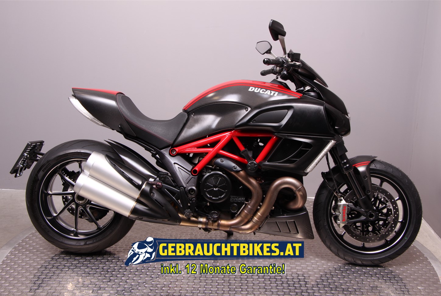 Ducati   Diavel 1200 ABS -  11590