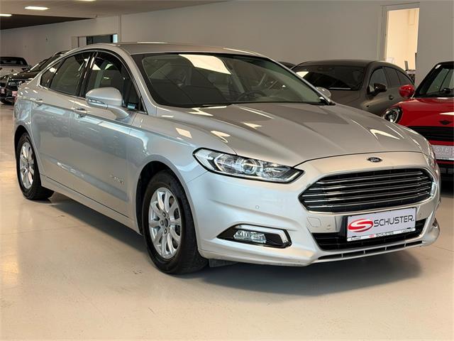Ford Mondeo 2,0 Hybrid Titanium  - � 14770