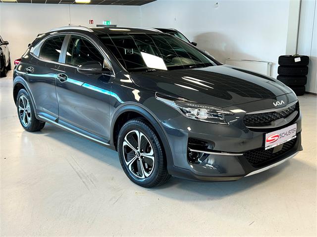 KIA XCeed - � 17990