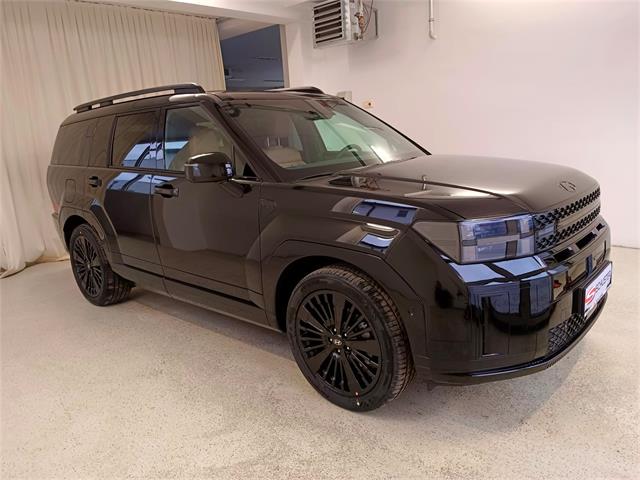 Hyundai Santa Fe - � 62970