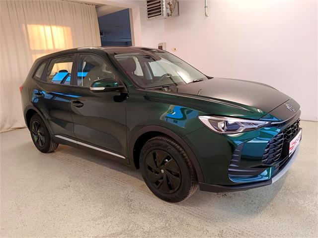 MG ZS - � 17990