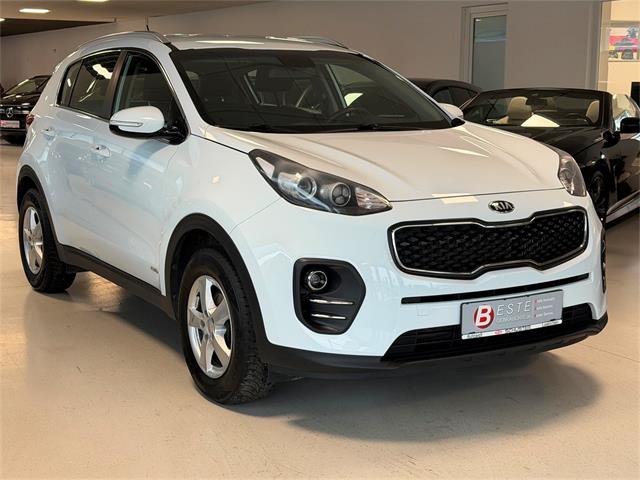KIA Sportage - � 13470