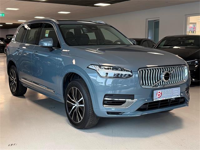 Volvo XC90 Core Recharge Plug-In Hybrid AWD 7 Sitzer  - � 49970