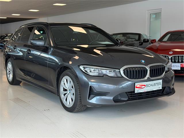 BMW 318i G21 2.0 B48 Touring  - � 23970