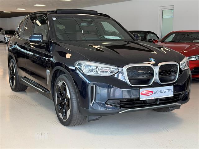 BMW iX3 Impressive 80kWh  - � 29990