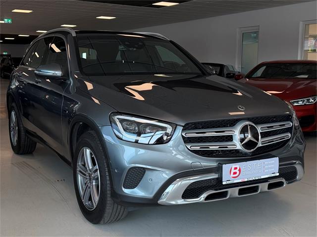 Mercedes GLC 300 de 4MATIC **AHK**MULTIBEAM**KAMERA**PANO**  - � 36970
