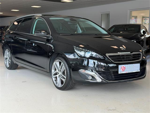 Peugeot 308 - � 8770
