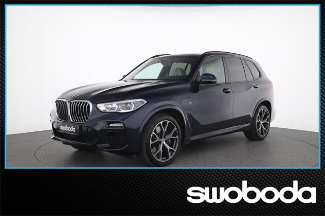 BMW X5 xDrive45e PHEV  - � 43990
