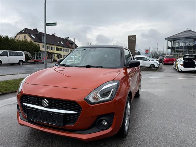 Suzuki Swift - � 12480