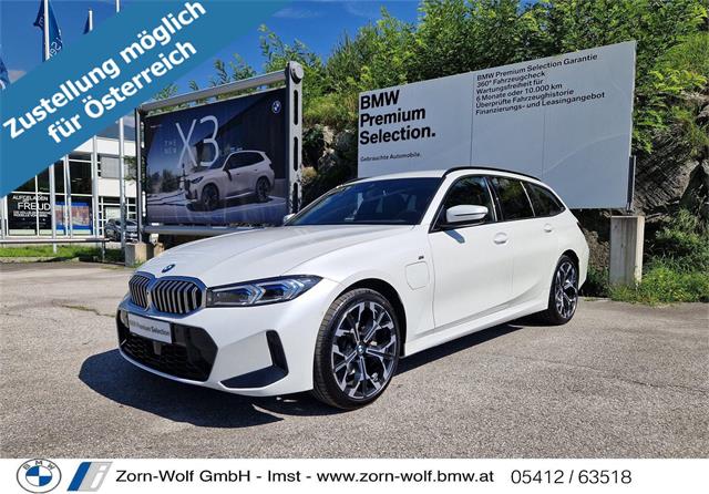 BMW 330e -  54800