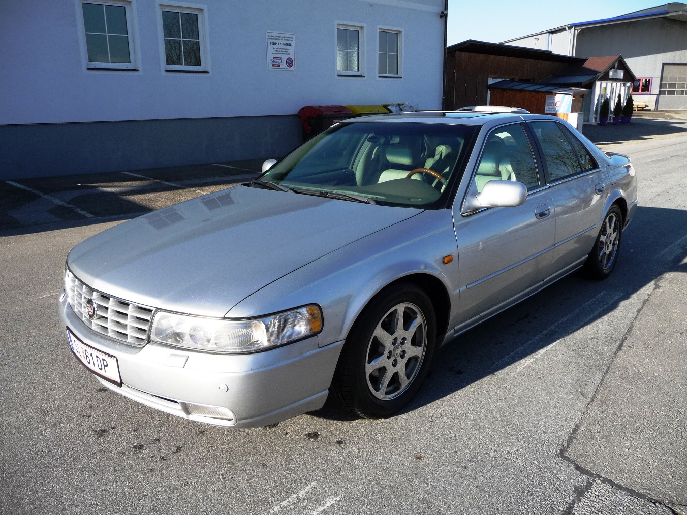 Cadillac Seville - � 4490