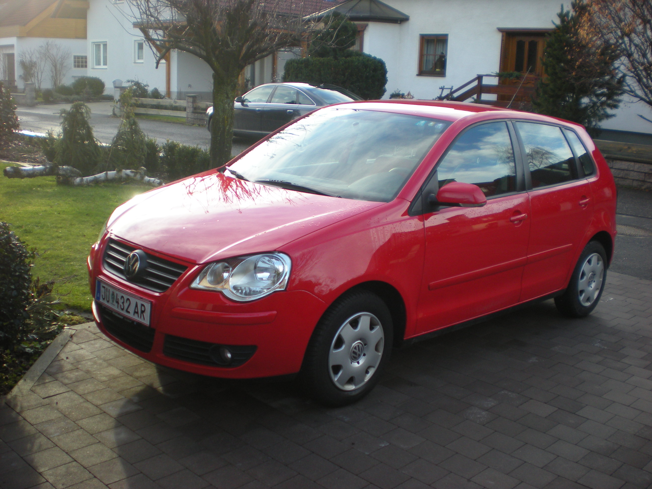 VW Polo - � 5900
