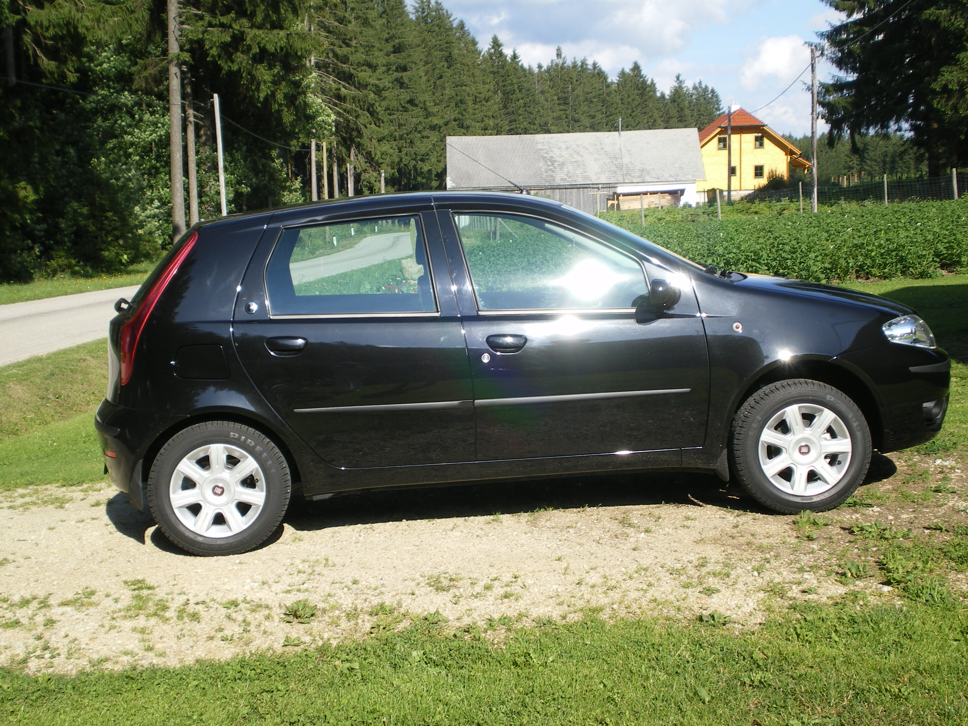 Fiat Punto - � 5500