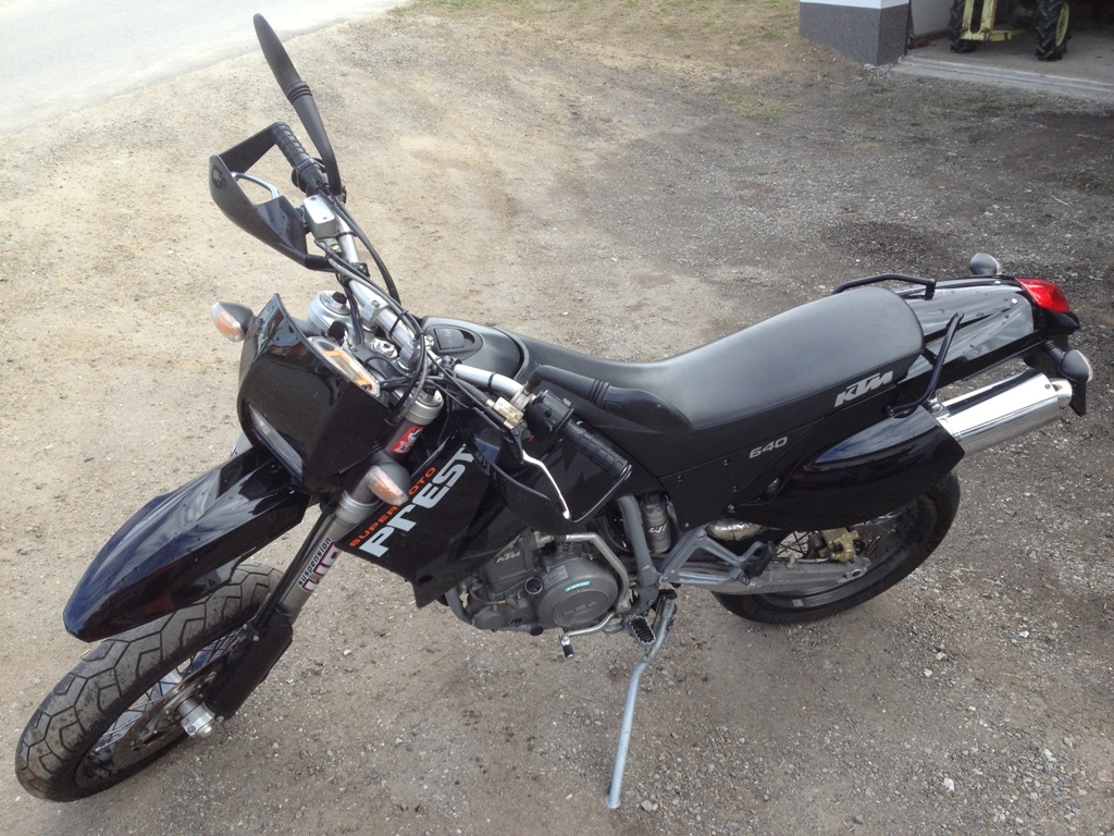 KTM   LC4 - � 3500