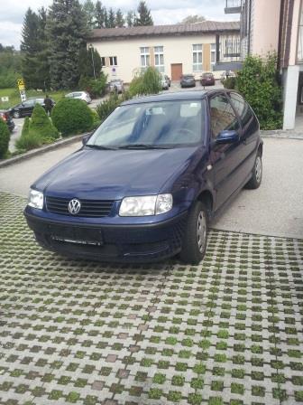 VW Polo - � 2700