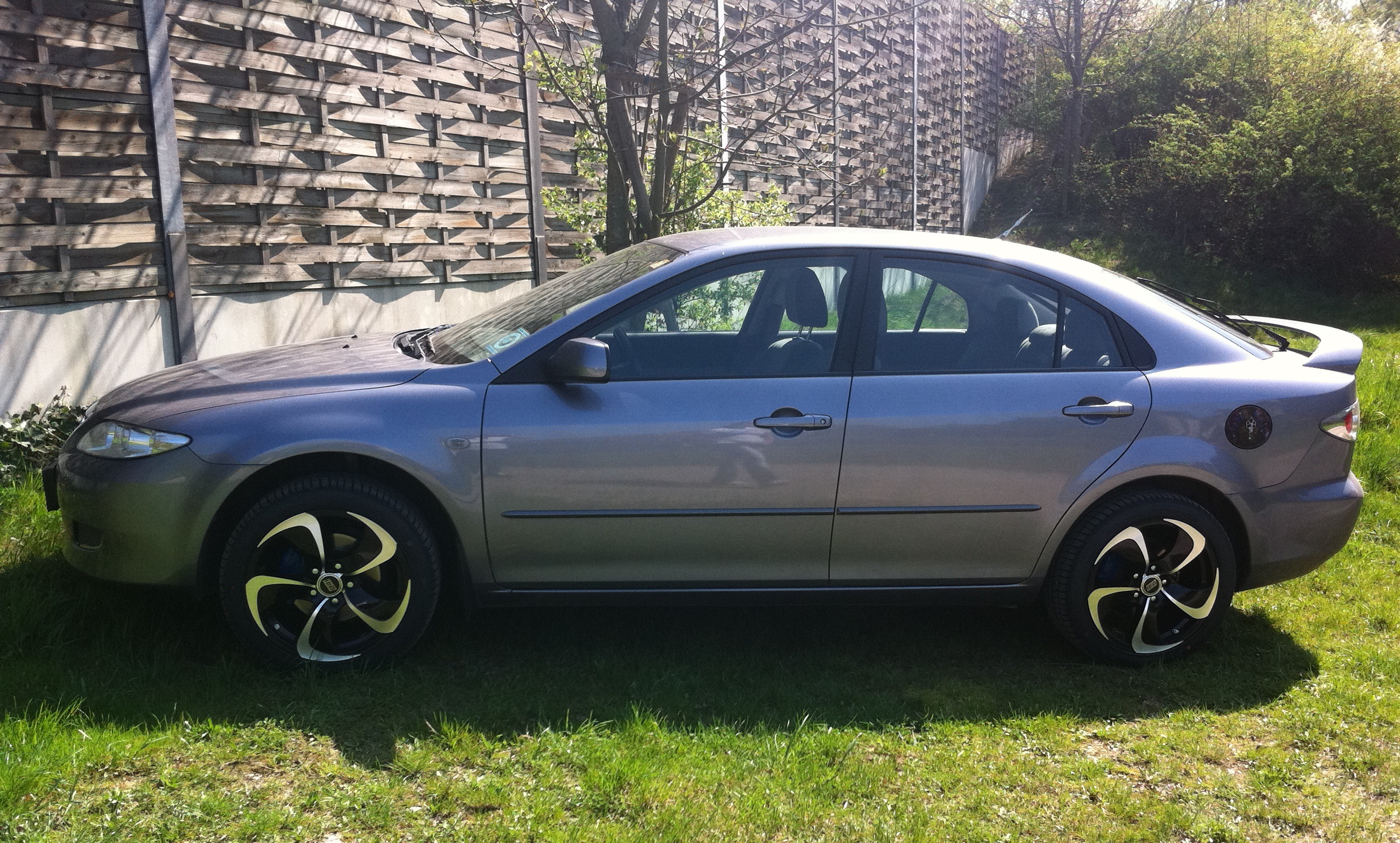 Mazda 6 - � 4250