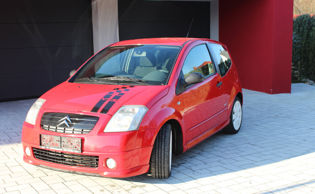 Citroen C 2 - � 3999