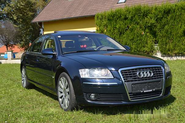 Audi A8 - � 15000