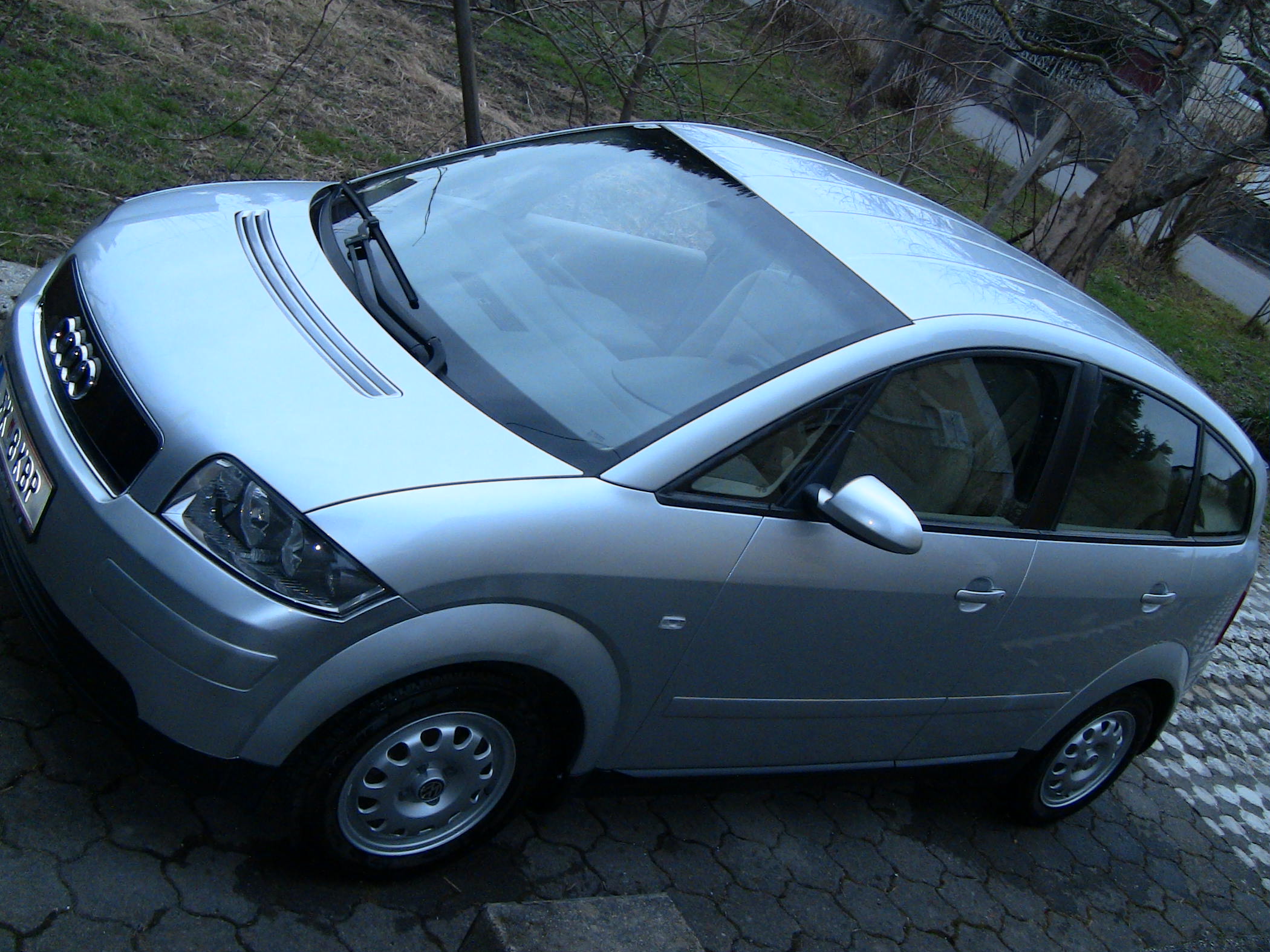 Audi A2 - � 7990