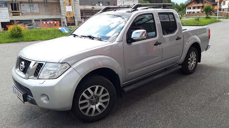 Nissan Navara - � 19900