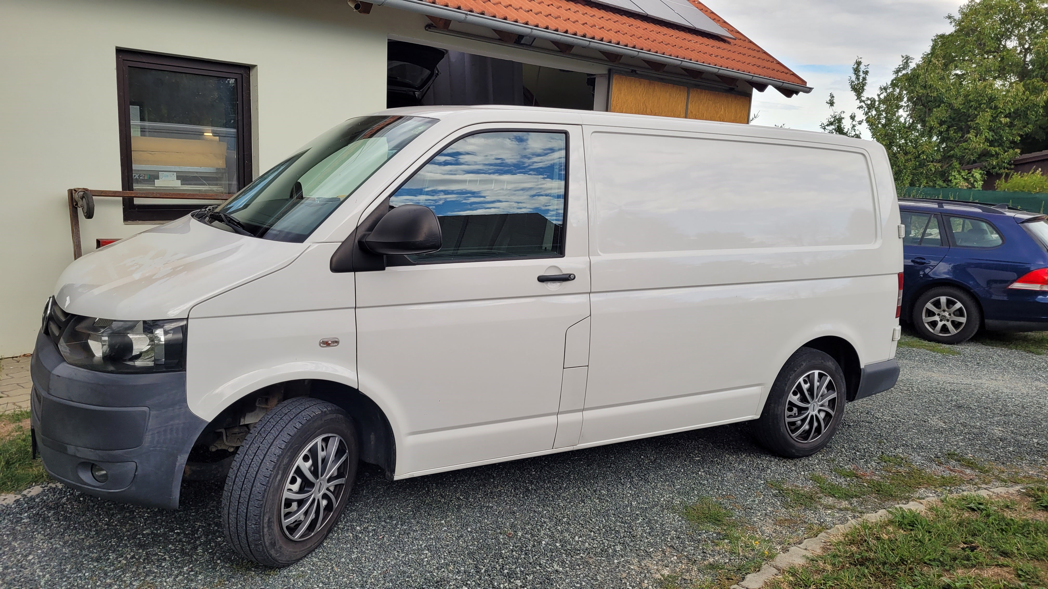 VW T5 Kastenwagen - � 8000